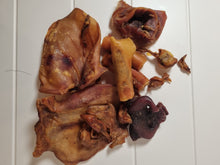 Load image into Gallery viewer, Hog Roast Treat Bag
