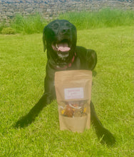 Load image into Gallery viewer, WoofOut Grain &amp; Licks Treat Bag
