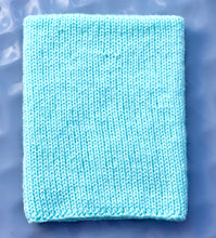 Load image into Gallery viewer, Mint Green Snood
